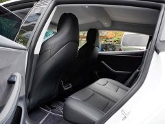 Tesla Model 3 Performance Edition - фото 15