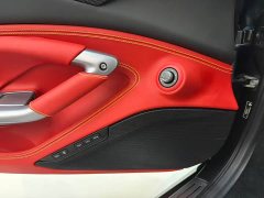 Ferrari F8 Tributo 3.9T V8 - фото 11