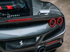 Ferrari F8 Tributo 3.9T V8 - фото 4