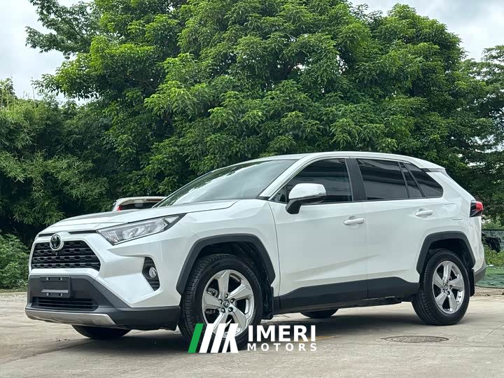 Toyota RAV4 2.0L CVT2WD Edition