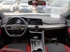 Changan CS35PLUS Edition 1.4T DCTLuxury Version - фото 10