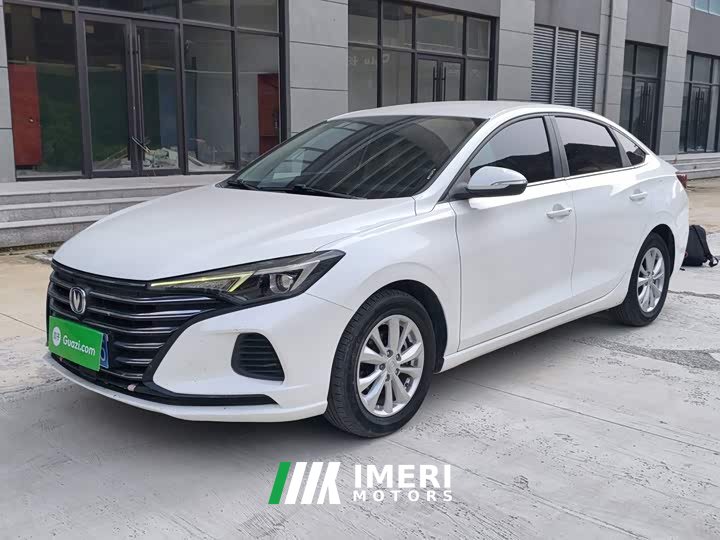 Changan PLUS 1.6L GDI CVT Version - автомобиль из Китая