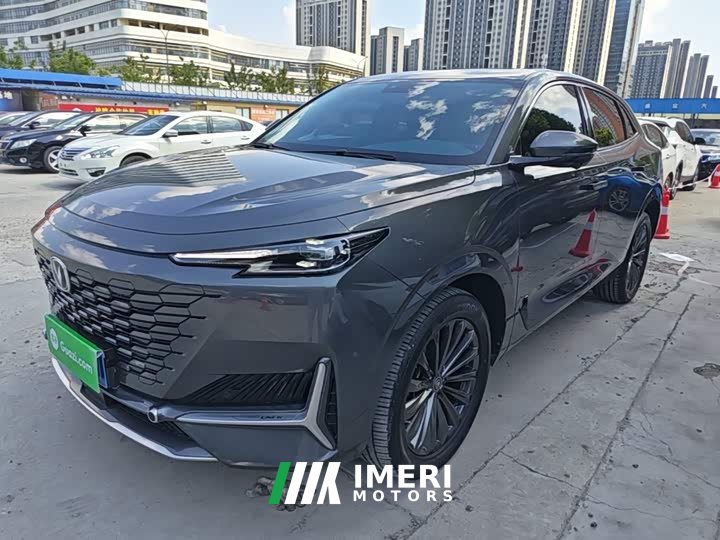 Changan UNI-K 2.0T Version - автомобиль из Китая
