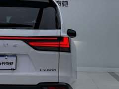 Lexus LX 600 Edition - фото 4