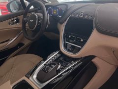 Aston Martin DBX 4.0T V8 - фото 7