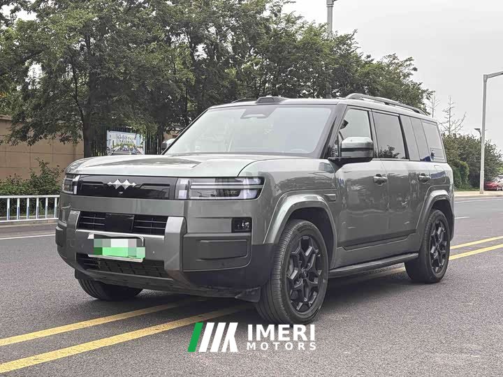 7 190KMAWDUltra Edition - автомобиль из Китая