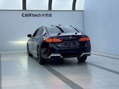 BMW 5 530Li xDrive M - фото 5