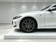 BMW 3 325Li M - фото 7