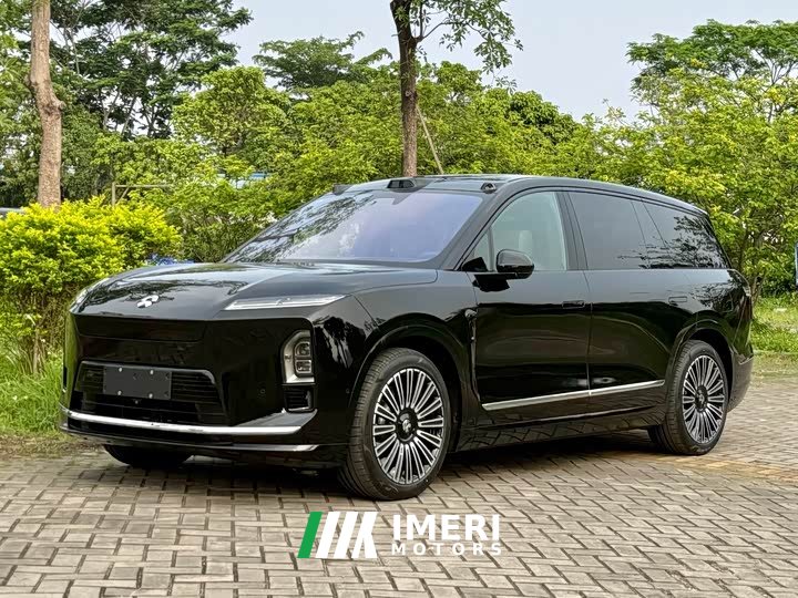 NIO ES8 Six-seater Executive Deluxe Edition - автомобиль из Китая