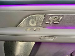 NIO ES8 Six-seater Executive Deluxe Edition - фото 11