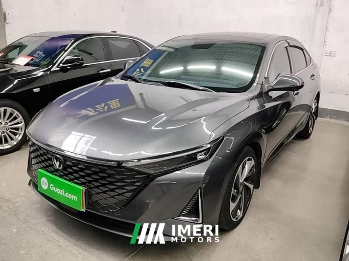 Changan PLUS 1.5T DCT Version - автомобиль из Китая