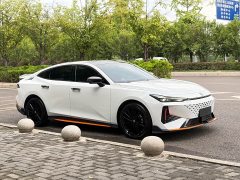 Changan UNI-V 1.5T Premium Version - фото 2