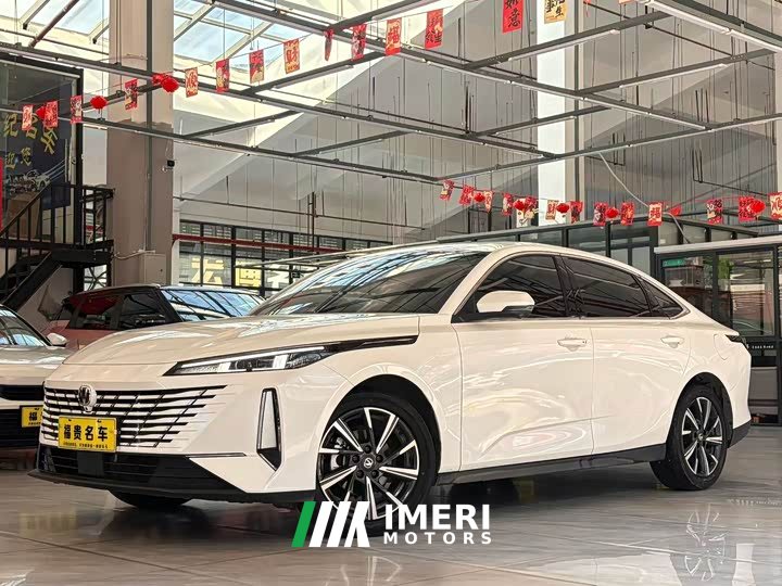 1.5T 500BarFlagship Version - автомобиль из Китая