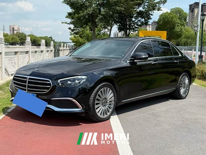 Mercedes-Benz E 300 L Luxury Version - автомобиль из Китая