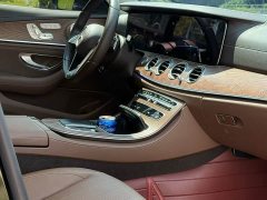 Mercedes-Benz E 300 L Luxury Version - фото 3
