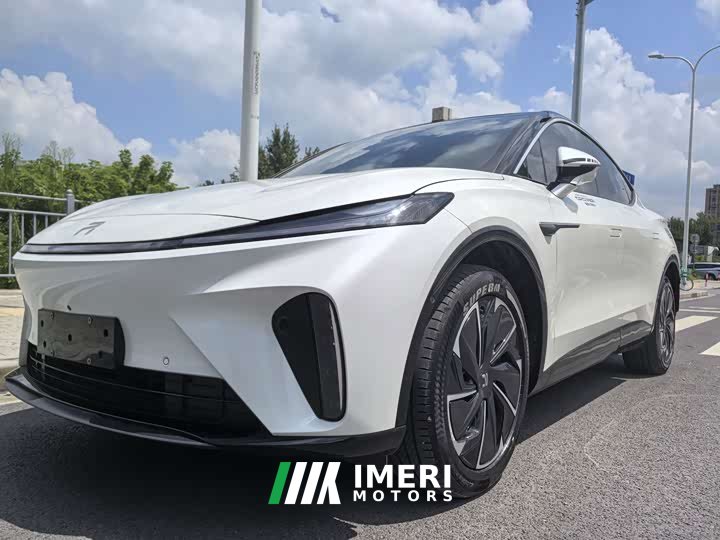 R7 Edition - автомобиль из Китая