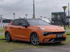 Lynk & Co 02 Hatchback 2.0TD Halo - фото 3