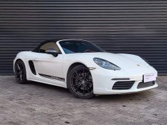 Porsche 718 Boxster T 2.0T - фото 12