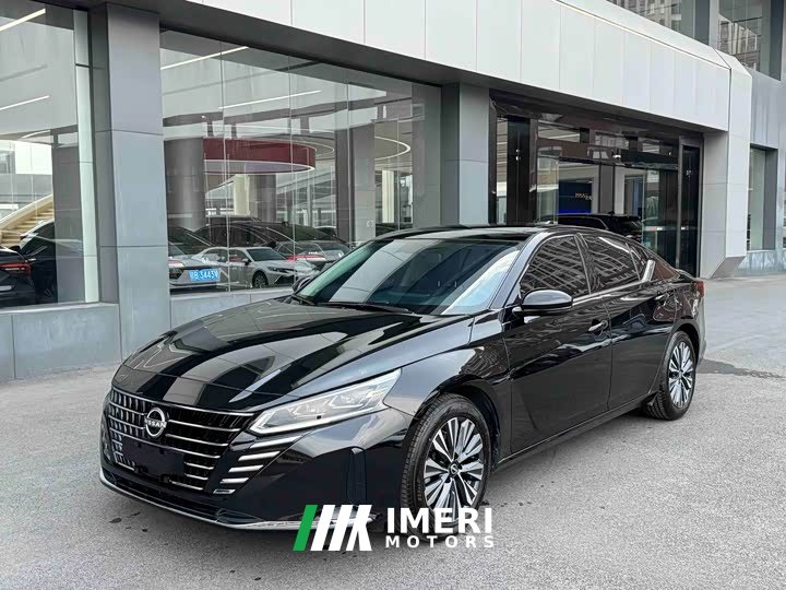 Nissan Altima 2022 2.0L XL-TLS Comfort Edition - автомобиль из Китая