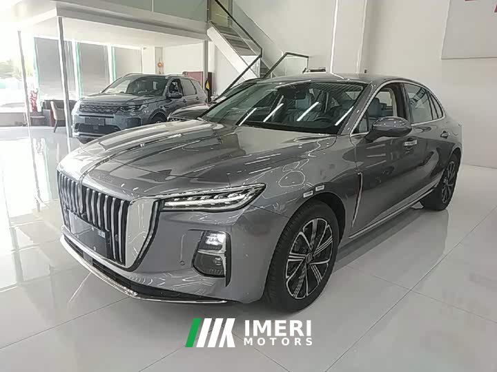 Hongqi H5 PHEV 170 Edition - автомобиль из Китая