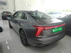 Hongqi H5 PHEV 170 Edition - фото 5