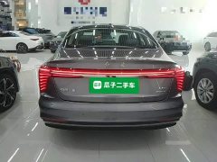 Hongqi H5 PHEV 170 Edition - фото 6