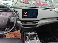 Hongqi E-QM5 Edition - фото 13