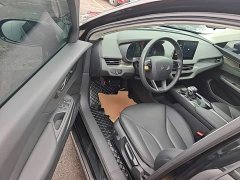 Hongqi E-QM5 Edition - фото 16