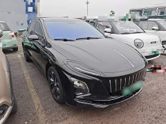 Hongqi E-QM5 Edition - фото 4
