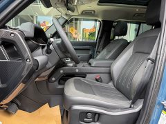 Land Rover Defender 110 P400 Dark Special Edition - фото 15