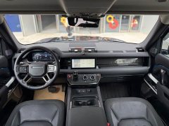 Land Rover Defender 110 P400 Dark Special Edition - фото 8