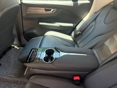 Hongqi E-QM5 T3 Edition 4 - фото 18