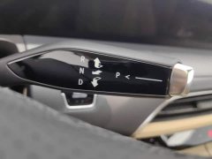 Buick GL8 Deluxe Edition - фото 13