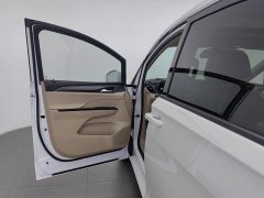 Buick GL8 Deluxe Edition - фото 8