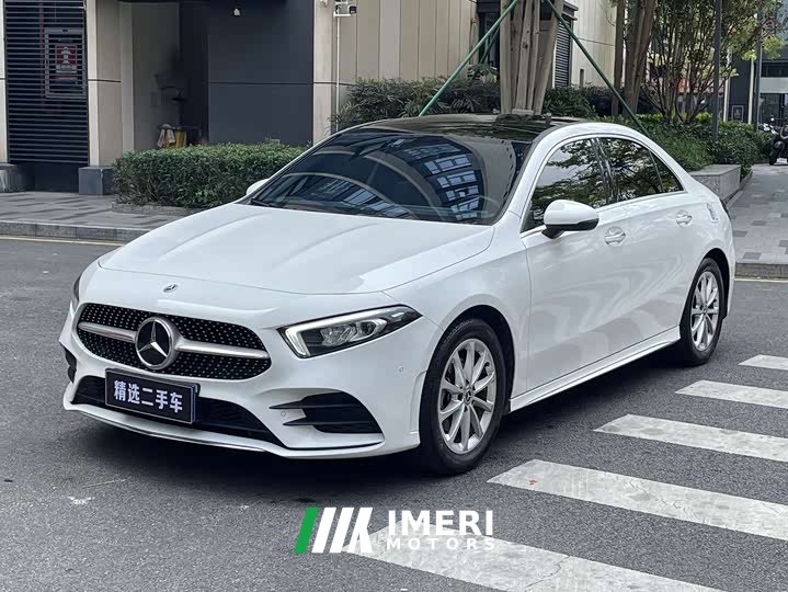 Mercedes-Benz A-Class A 200 L Sports Sedan Dynamic Type - автомобиль из Китая