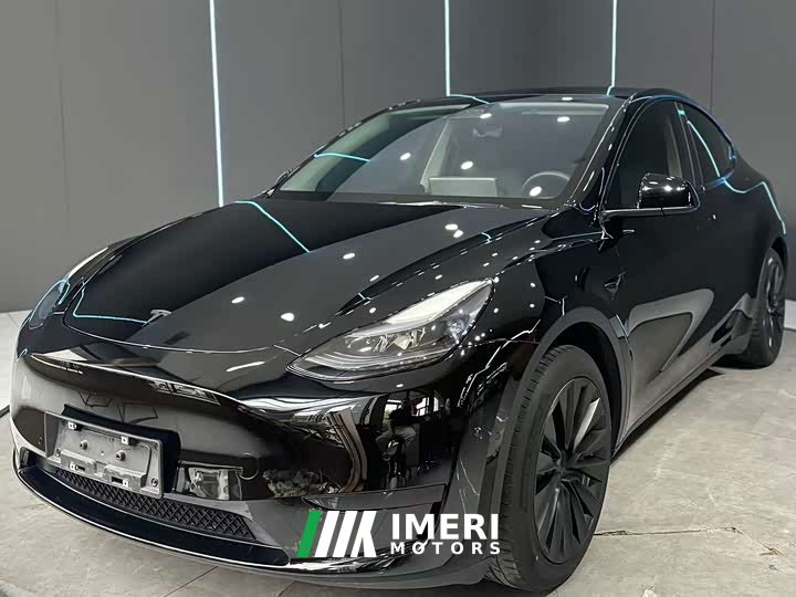Tesla Model Y Edition - автомобиль из Китая