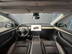 Tesla Model Y Edition - фото 9