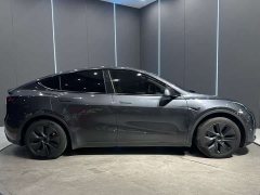 Tesla Model Y Edition - фото 4