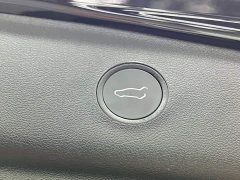 Tesla Model 3 Edition - фото 12
