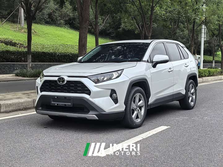 Toyota RAV4 2.0L CVT2WDPLUS Edition
