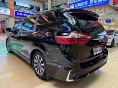 Toyota SIENNA 2WDXLE Edition - фото 6