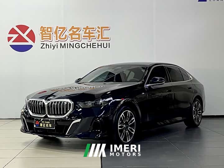 BMW 5 530Li Version M - автомобиль из Китая