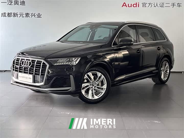 Audi Q7 55 TFSI quattro S line Version - автомобиль из Китая