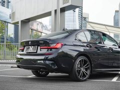 BMW 3 330i M - фото 10