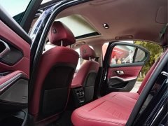 BMW 3 330i M - фото 11