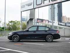 BMW 3 330i M - фото 4