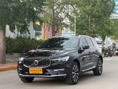 Volvo XC60 B5 AWDLuxury Edition - фото 1