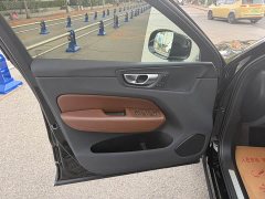 Volvo XC60 B5 AWDLuxury Edition - фото 11