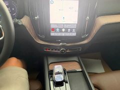 Volvo XC60 B5 AWDLuxury Edition - фото 17