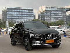 Volvo XC60 B5 AWDLuxury Edition - фото 3